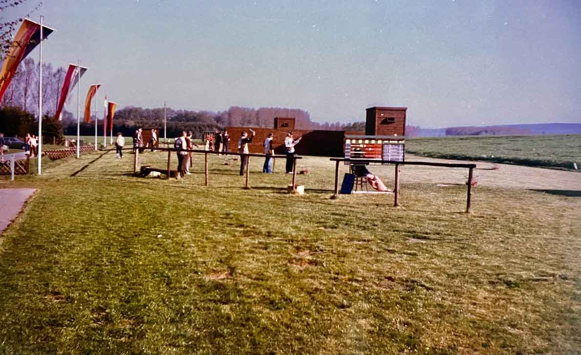 Wettkampf auf dem Schießstand des WTC Bad Salzuflen 1980