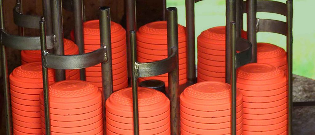 Wurfscheiben in der Wurfscheibenmaschine