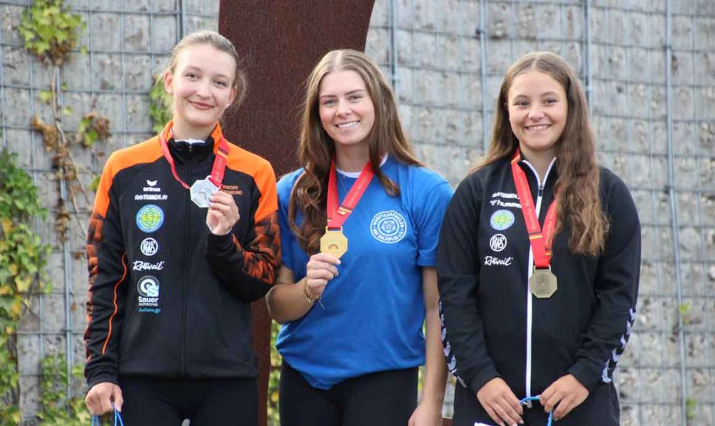 Siegerpodest Juniorinnen DM 2026 mit Isis Niels auf Platz 1